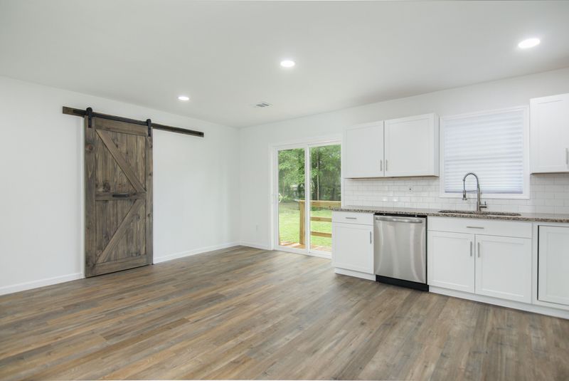 4477 Logwood Dr, Ladson, SC 29456
