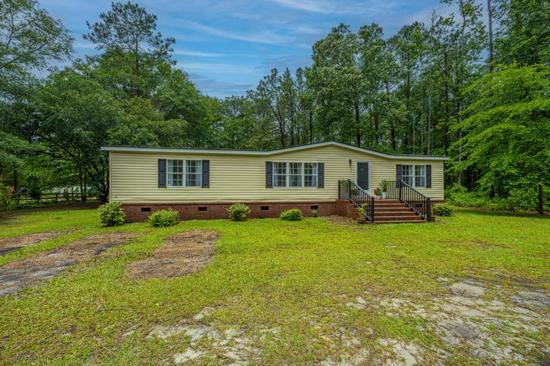 121 Boyd St, Moncks Corner, SC 29461