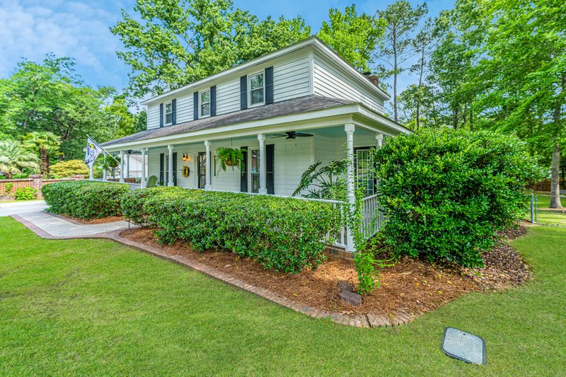 103 Axtell Ct, Summerville, SC 29485