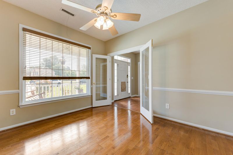 144 Summer Trace Dr, Summerville, SC 29485
