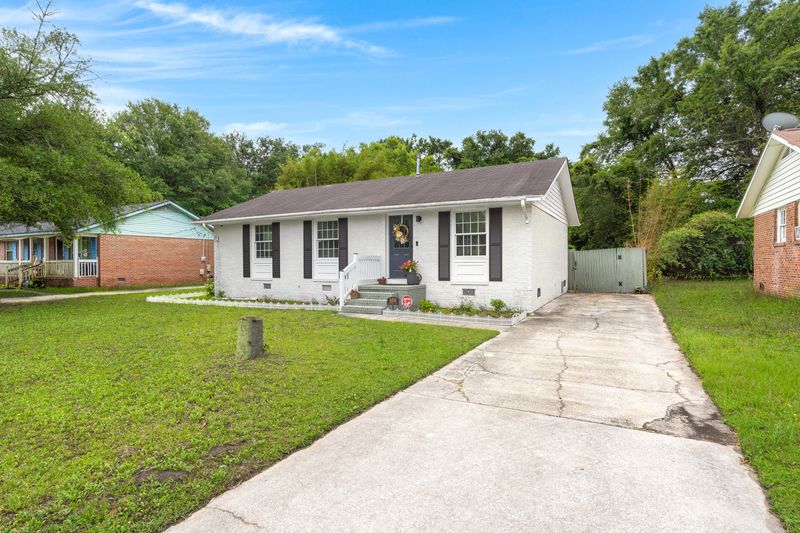 1491 Woodview Ln, Charleston, SC 29412