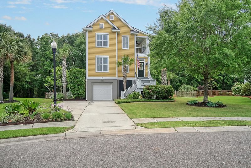 151 Sandshell Dr, Charleston, SC 29492