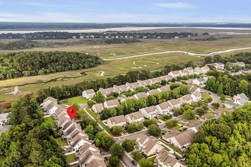 1276 Fenwick Plantation Rd, Johns Island, SC 29455