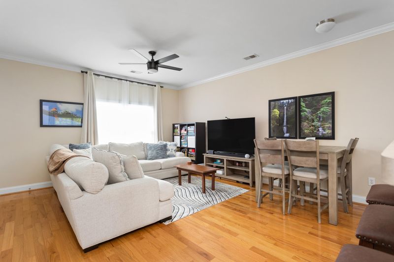 4043 Hartland St, Charleston, SC 29414