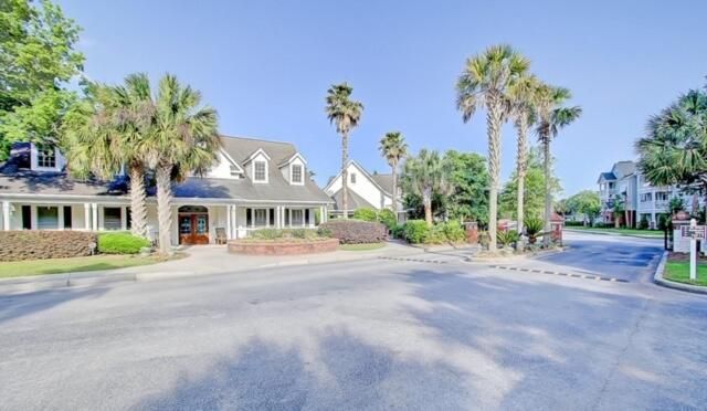 45 Sycamore Ave #1213, Charleston, SC 29407