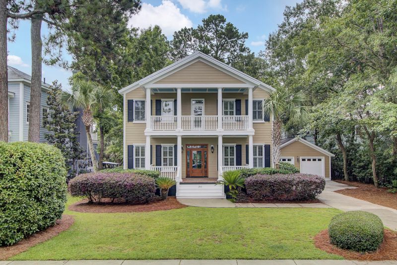 246 River Oak Dr, Mount Pleasant, SC 29464