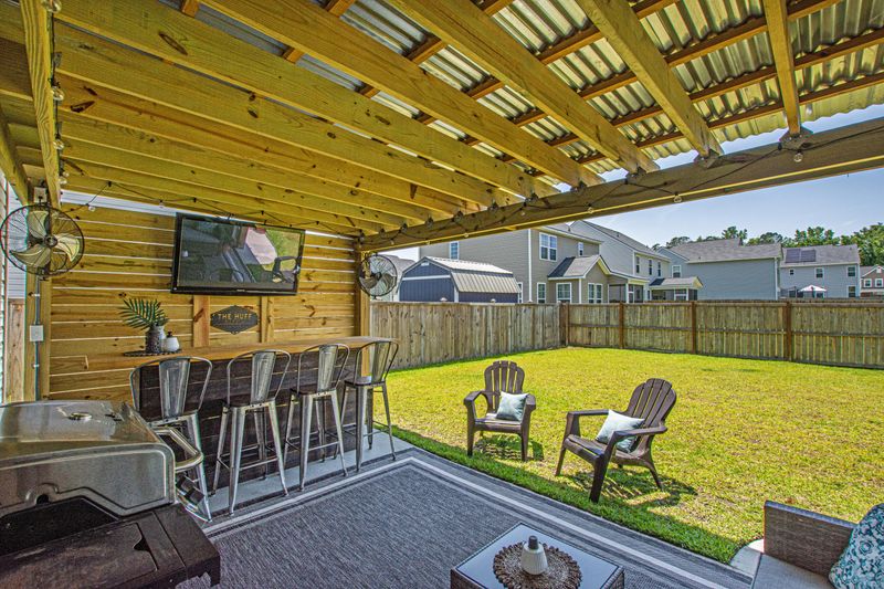 1725 Refuge Dr, Ladson, SC 29456