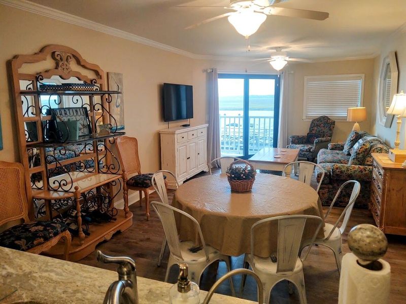 3701 Docksite Rd #122, Edisto Island, SC 29438