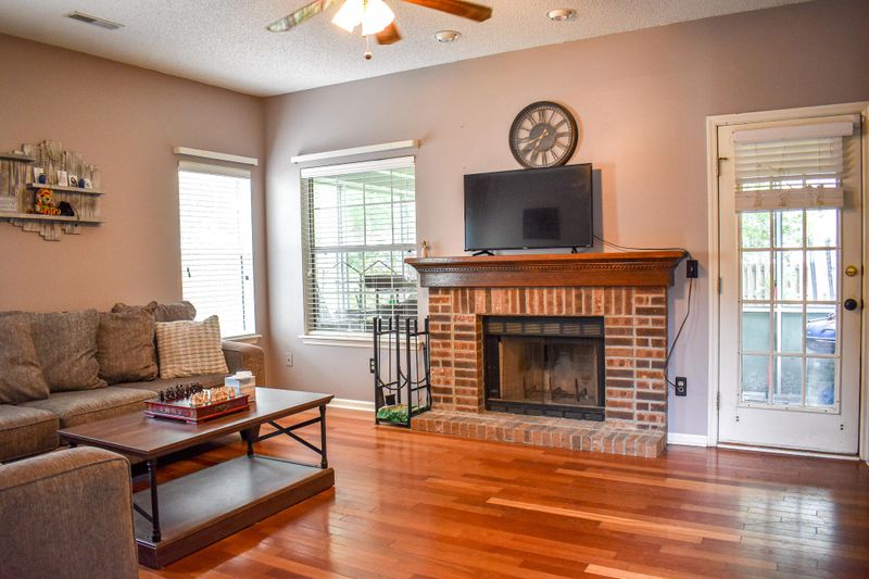 211 Smithfield Ave, Summerville, SC 29485