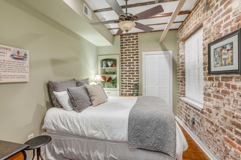 192 E Bay St #302, Charleston, SC 29401