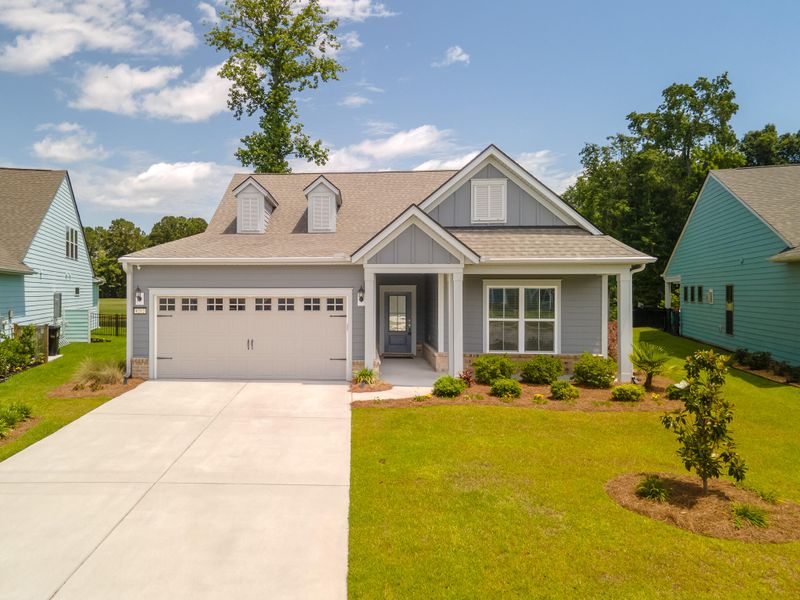 6212 Woodsedge Ct, Hollywood, SC 29449