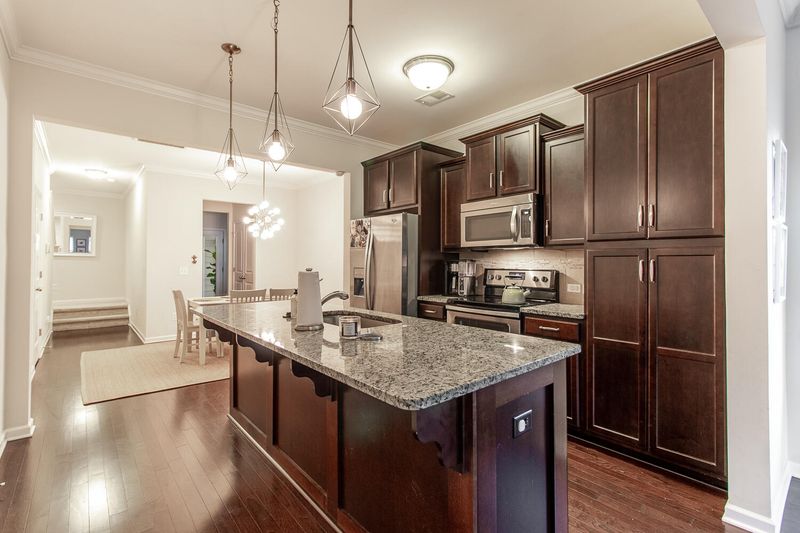 102 Bennett Ln, Summerville, SC 29483