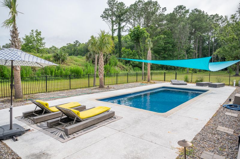 2448 Cape Rd, Johns Island, SC 29455