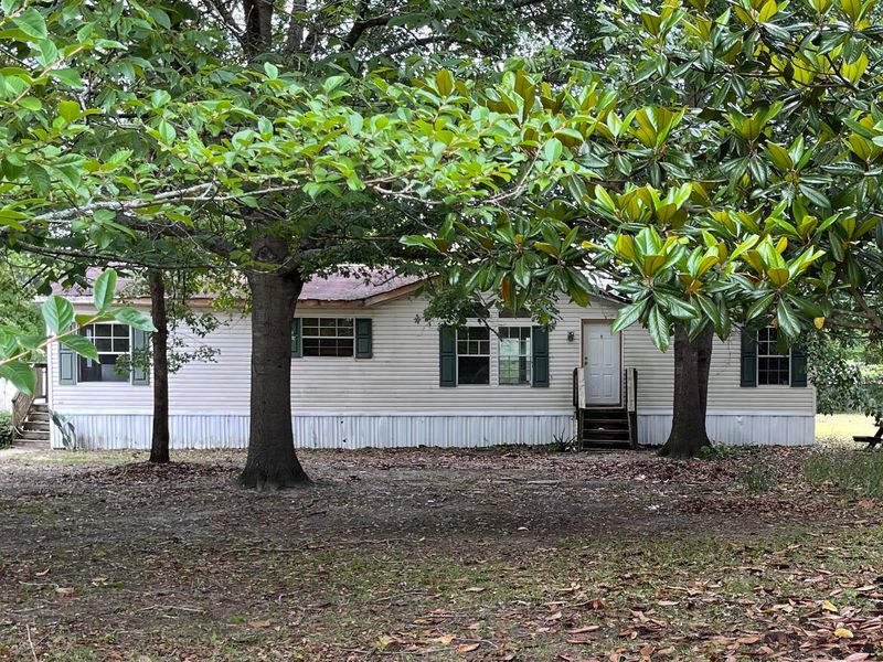 223 Homer Dr, Cross, SC 29436
