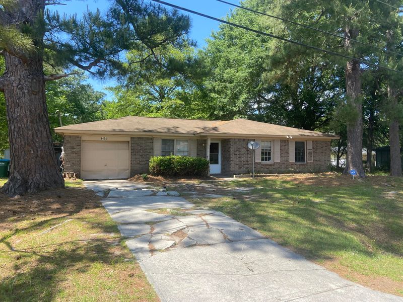 4474 Kindlewood Dr, Ladson, SC 29456