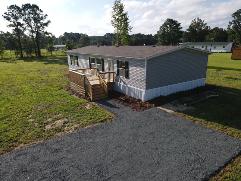 114 Backhall Rd, Saint Stephen, SC 29479