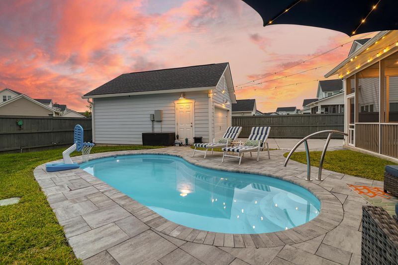590 Water Lily Trl, Summerville, SC 29485