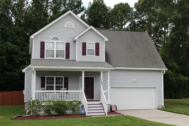 143 Hanahan Plantation Cir, Hanahan, SC 29410