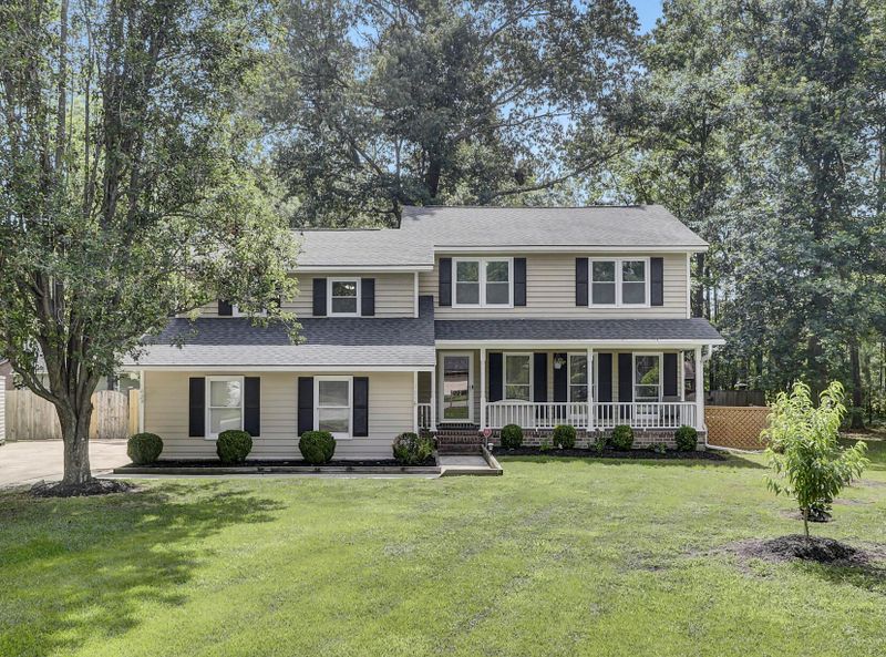 109 Deer Run Ct, Goose Creek, SC 29445