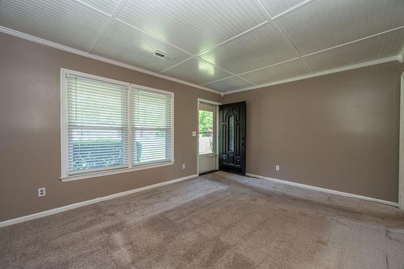 915 Miles Jamison Rd, Summerville, SC 29485