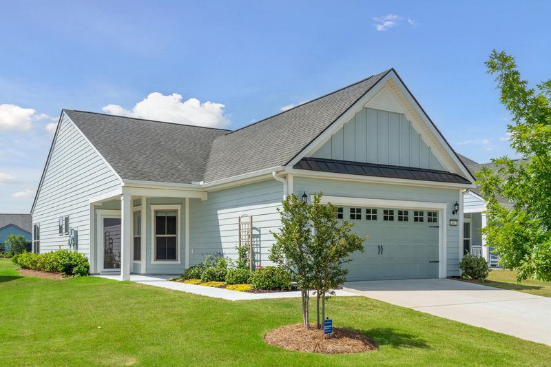 411 Switchgrass Dr, Summerville, SC 29486