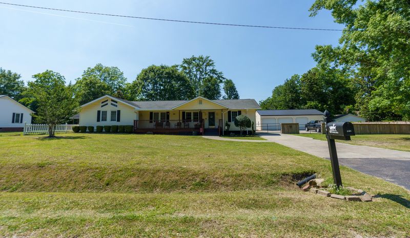 181 Albany St, Saint Stephen, SC 29479