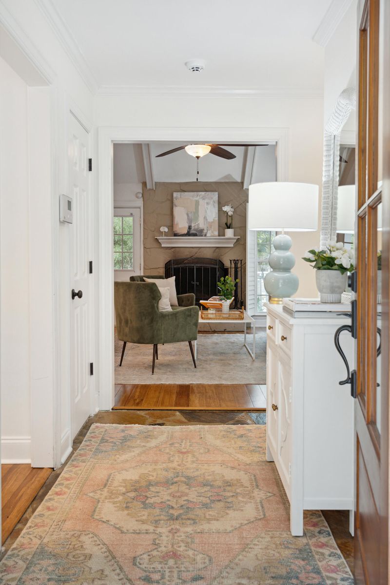 966 Sea Gull Dr, Mount Pleasant, SC 29464
