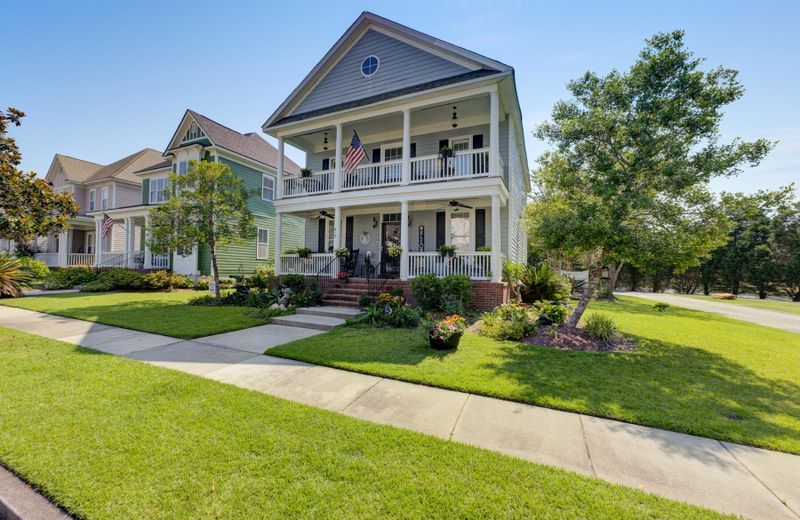 413 Hydrangea St, Summerville, SC 29483