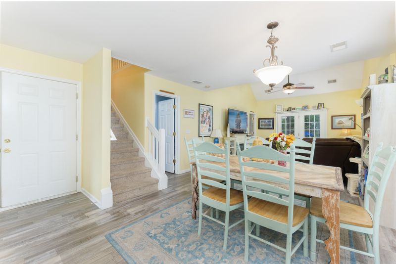 605 Buckthorn Cir, Summerville, SC 29483