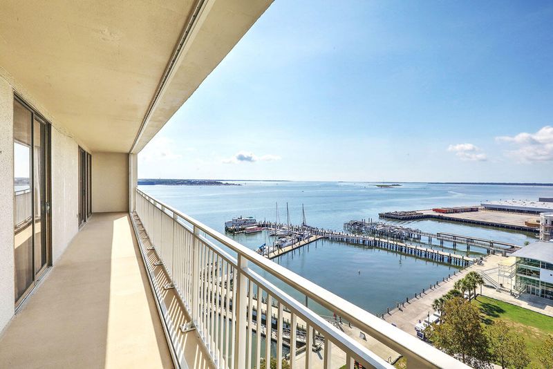 330 Concord St #11 F/G, Charleston, SC 29401