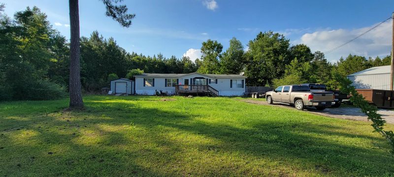 1724 Black Tom Rd, Moncks Corner, SC 29461