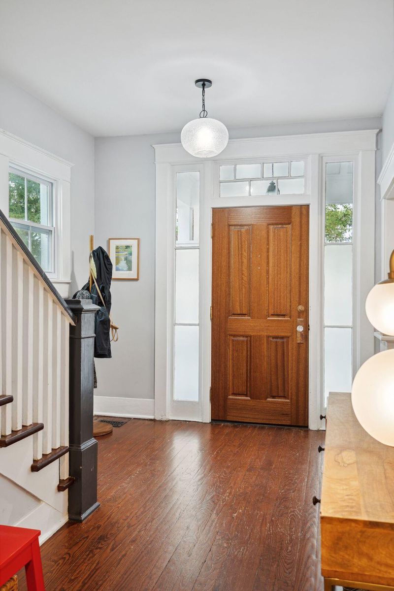 1009 Ashley Ave, Charleston, SC 29403