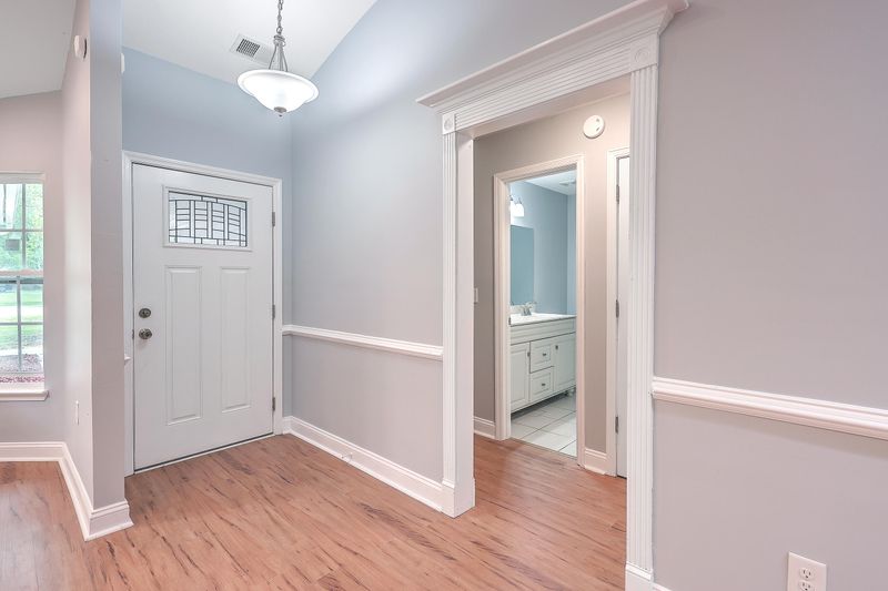 105 Holly St, Summerville, SC 29485