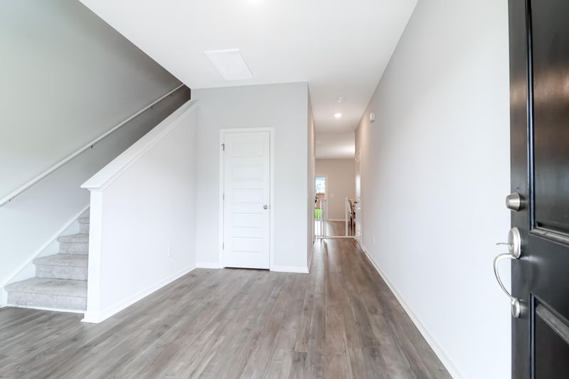 126 Whisper Dr, Summerville, SC 29485