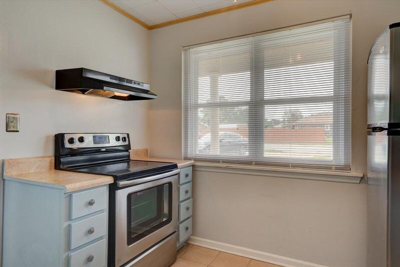 4977 Popperdam Creek Dr, North Charleston, SC 29418