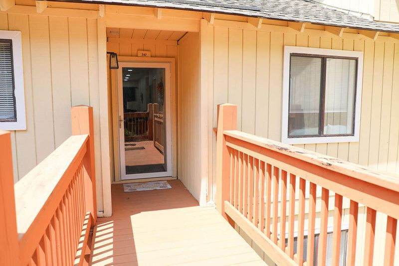 347 Sea Cloud Cir, Edisto Island, SC 29438