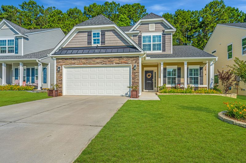 249 Weeping Cypress Dr, Moncks Corner, SC 29461