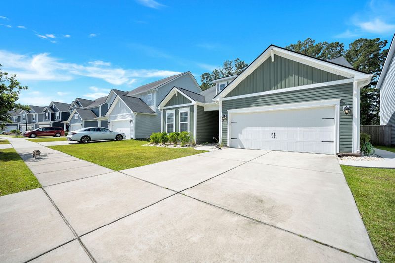 155 Basket Grass Ln, Summerville, SC 29486