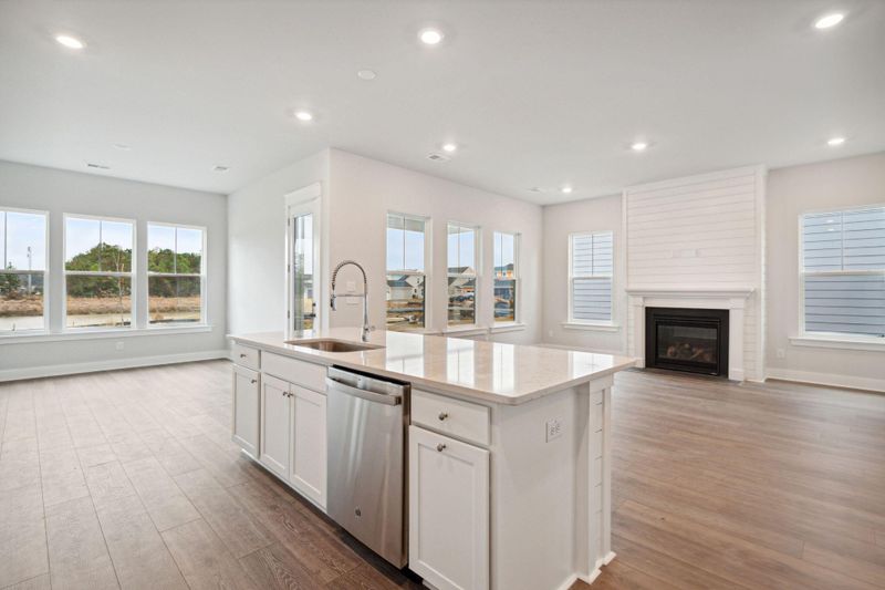 401 Parish Farms Dr, Summerville, SC 29486
