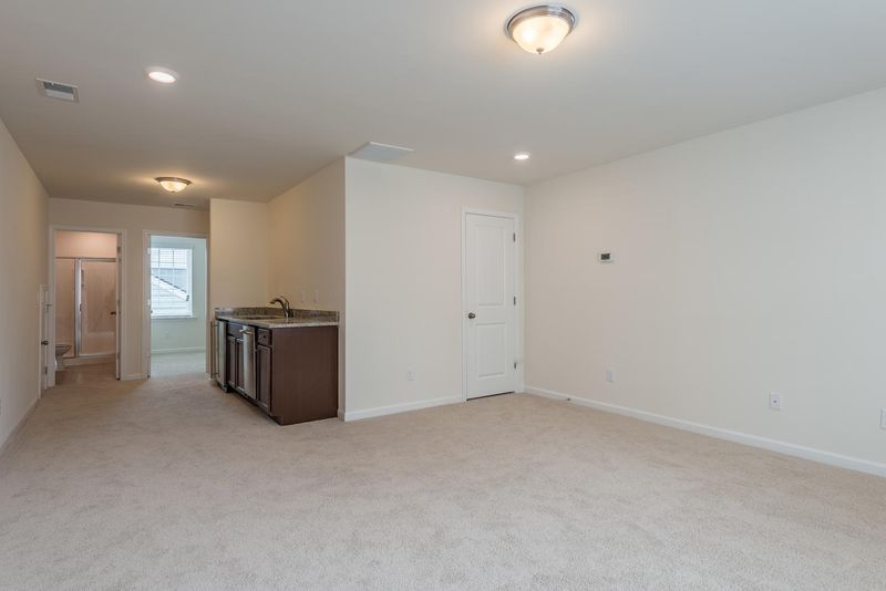 180 Camellia Bloom Dr, Moncks Corner, SC 29461