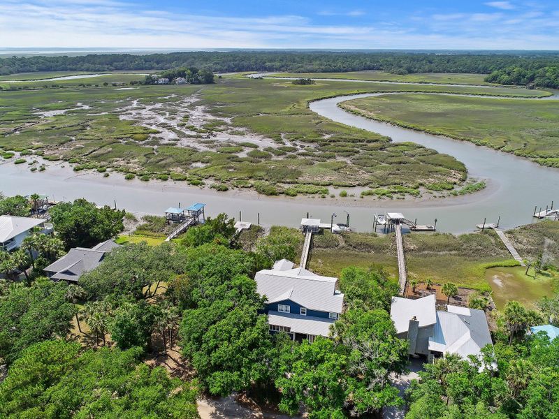 405 Jungle Shores Dr, Edisto Beach, SC 29438