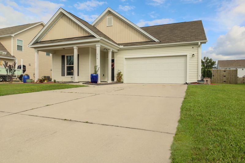 514 Abigail St, Moncks Corner, SC 29461
