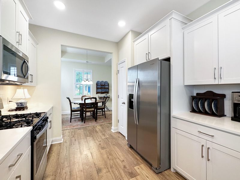 124 Angelica Ave, Summerville, SC 29483