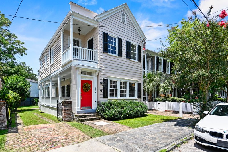 21 Savage St, Charleston, SC 29401
