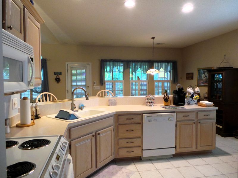 148 Adthan Cir, Goose Creek, SC 29445