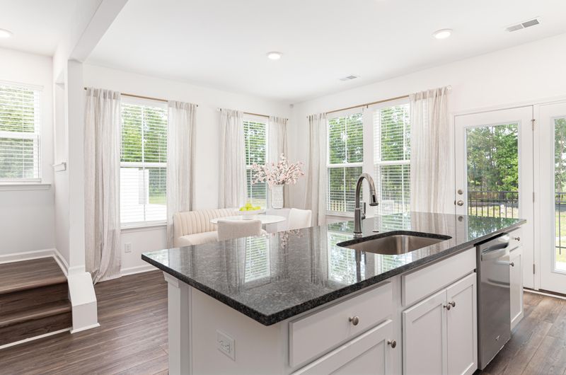 508 Trotters Ln #135, Moncks Corner, SC 29461