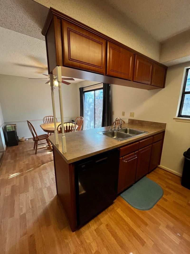 583 Travelers Blvd, Summerville, SC 29485