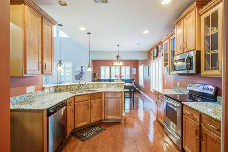5437 Rising Tide, North Charleston, SC 29420