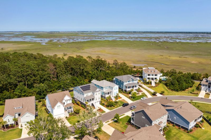 1676 Fort Palmetto Ct, Mount Pleasant, SC 29466