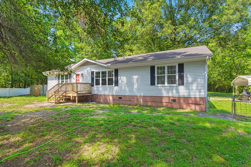 8730 Salamander Rd, North Charleston, SC 29406